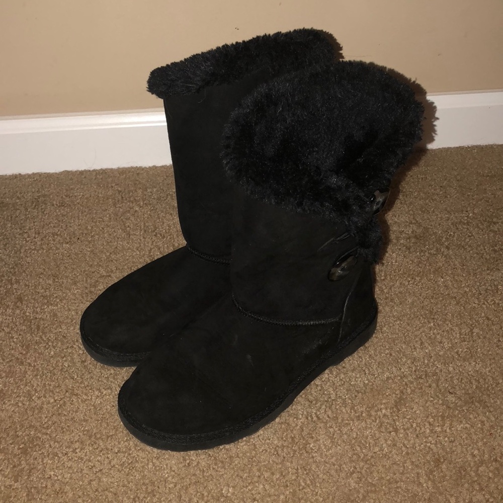black boots